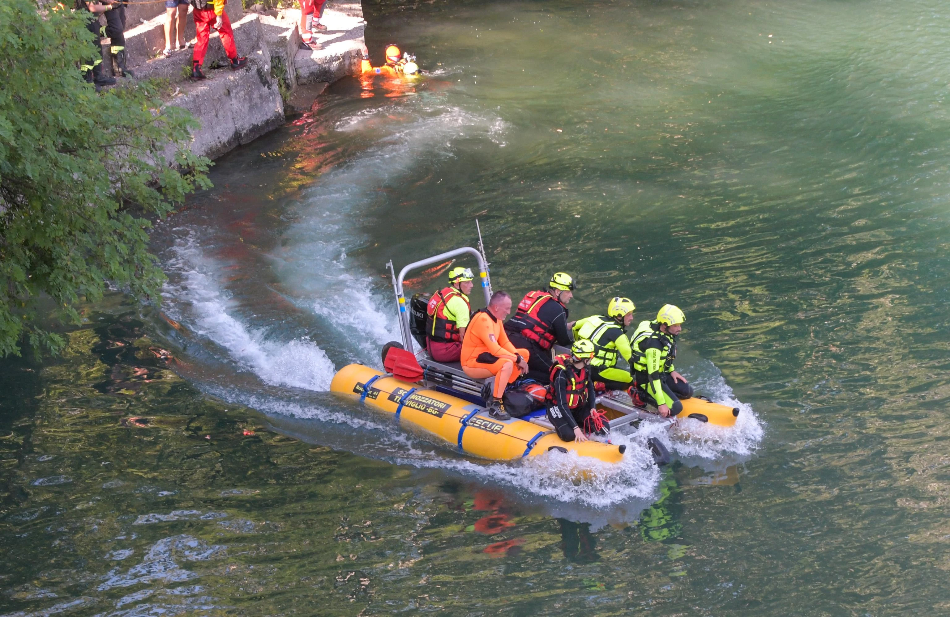 Vercelli, trovato senza vita il 12enne scomparso dopo un tuffo nel fiume Sesia