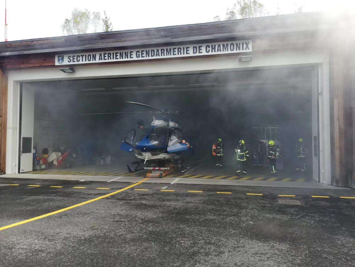 Tre bambini trovati morti in Alta Savoia, si cerca la madre