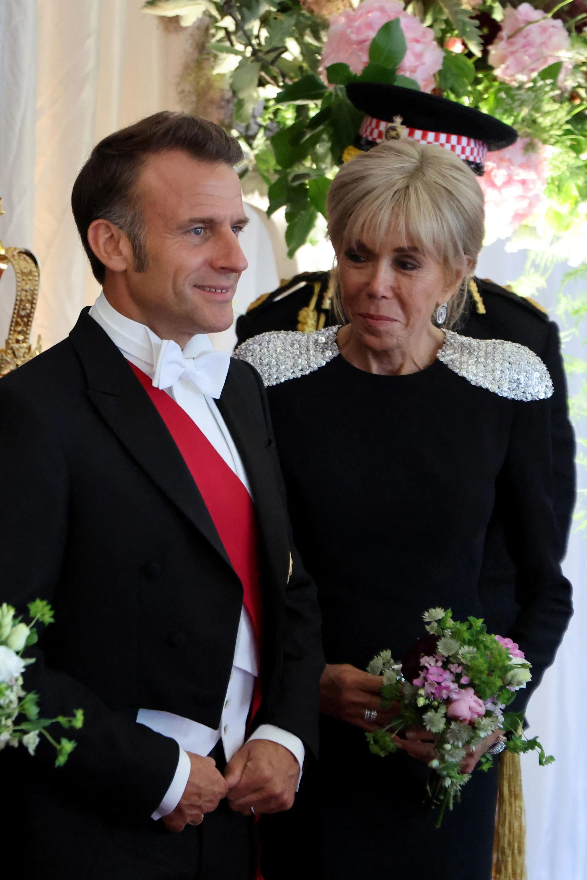 “Brigitte è un uomo”. E i Macron fanno causa a influencer Usa. Ma lei insiste: “Causa ridicola”