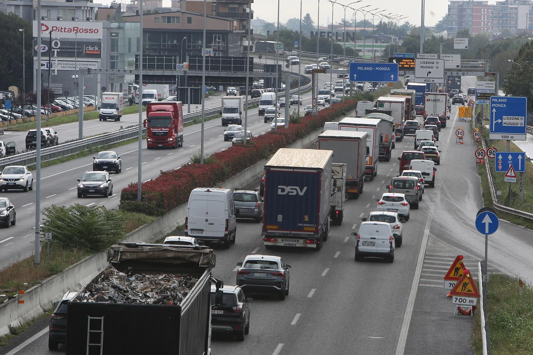 Traffico, week-end da bollino rosso in Lombardia. Incubo code: Superstrada 36 osservata speciale