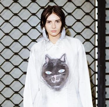 Look destrutturati ironia e autenticità