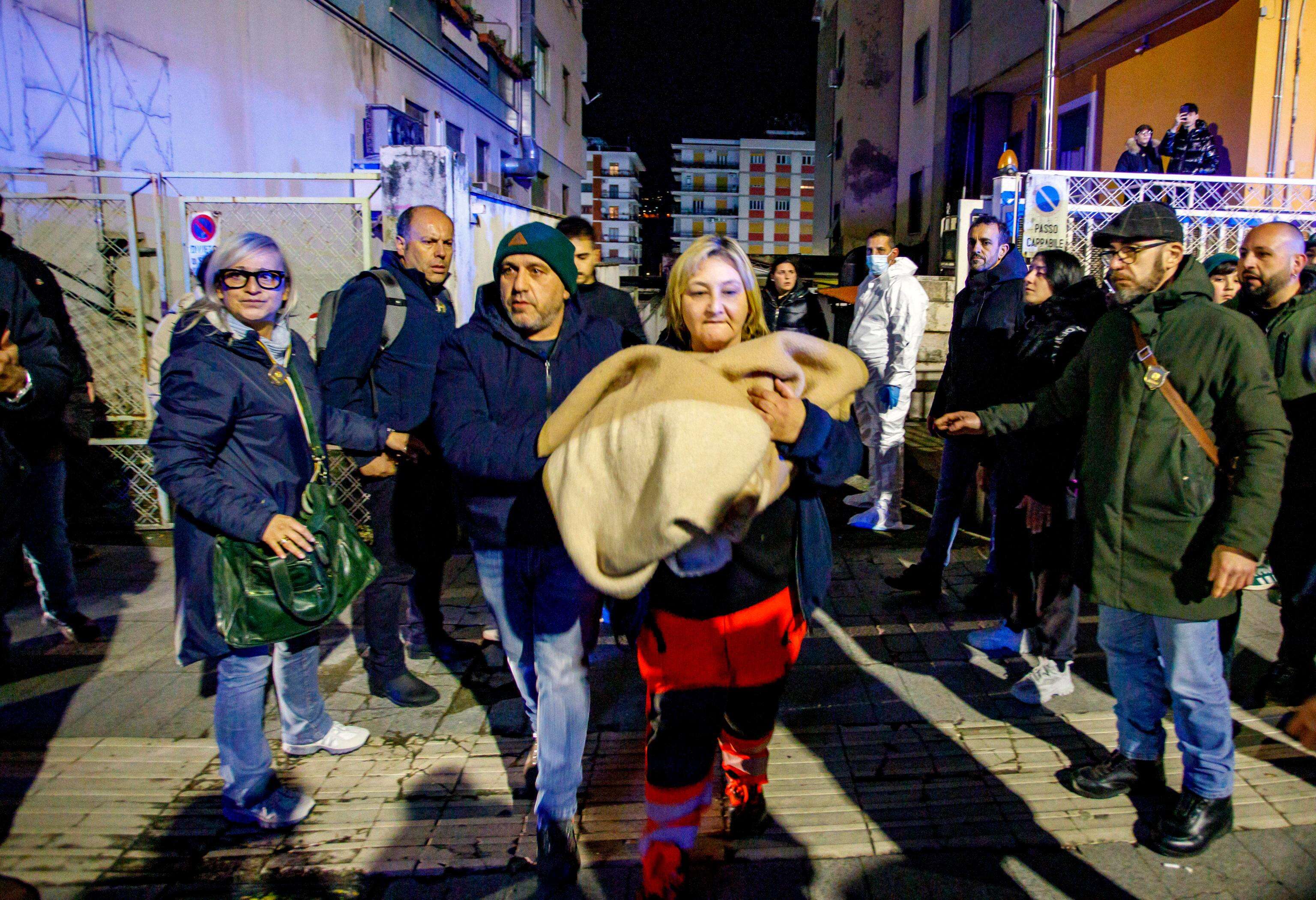 Neonata rapita e ritrovata a Cosenza, le lacrime della madre: “Eravamo morti, siamo risorti”. Chi sono i rapitori