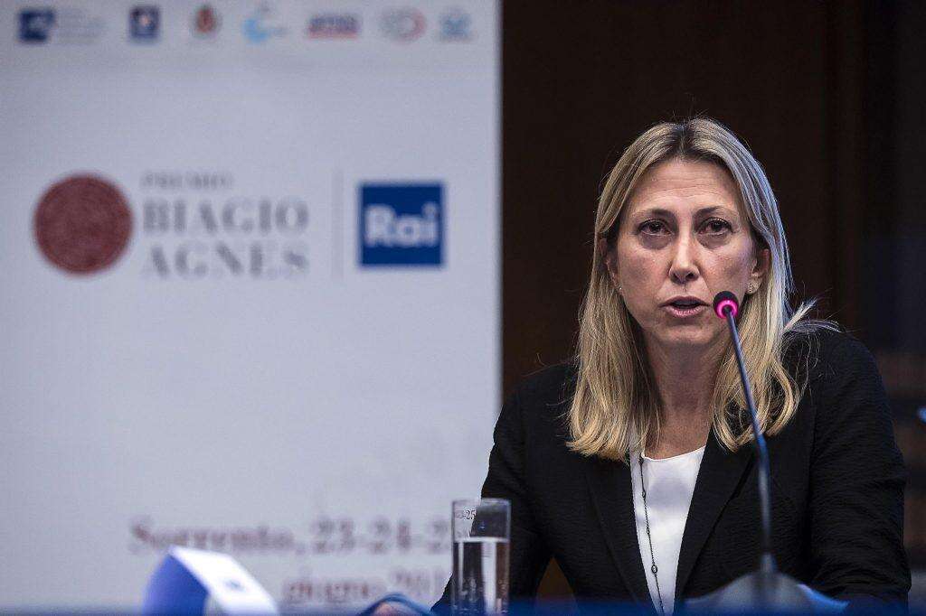 Rebus presidenza Rai, Simona Agnes non si ritira. Pronta “nel nome di mio padre Biagio”