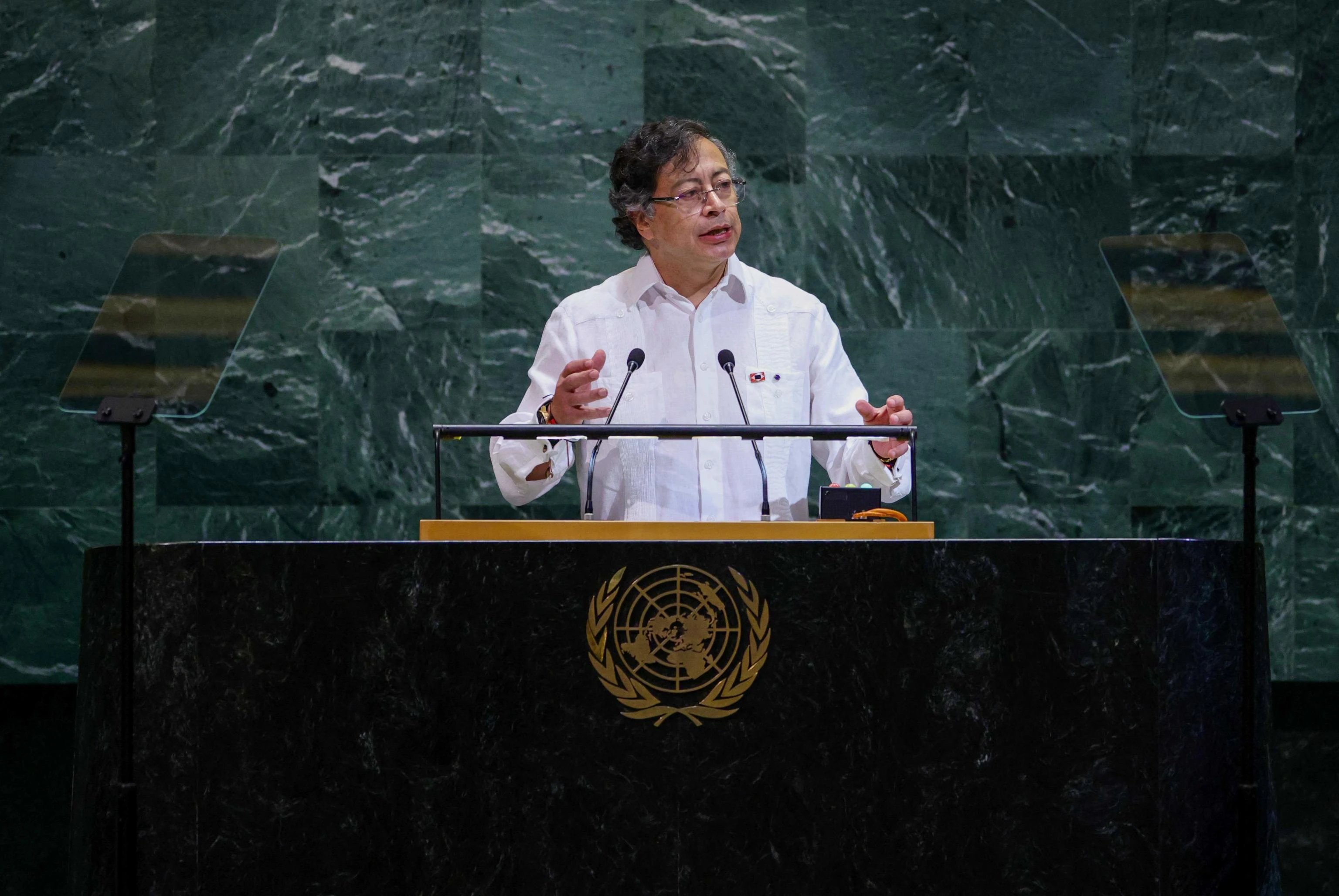 Gustavo Petro, il dito nella piaga dell’Occidente