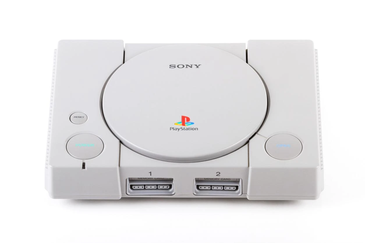 Trent’anni fa la PlayStation conquistò l’Italia: era il 29 settembre del 1995