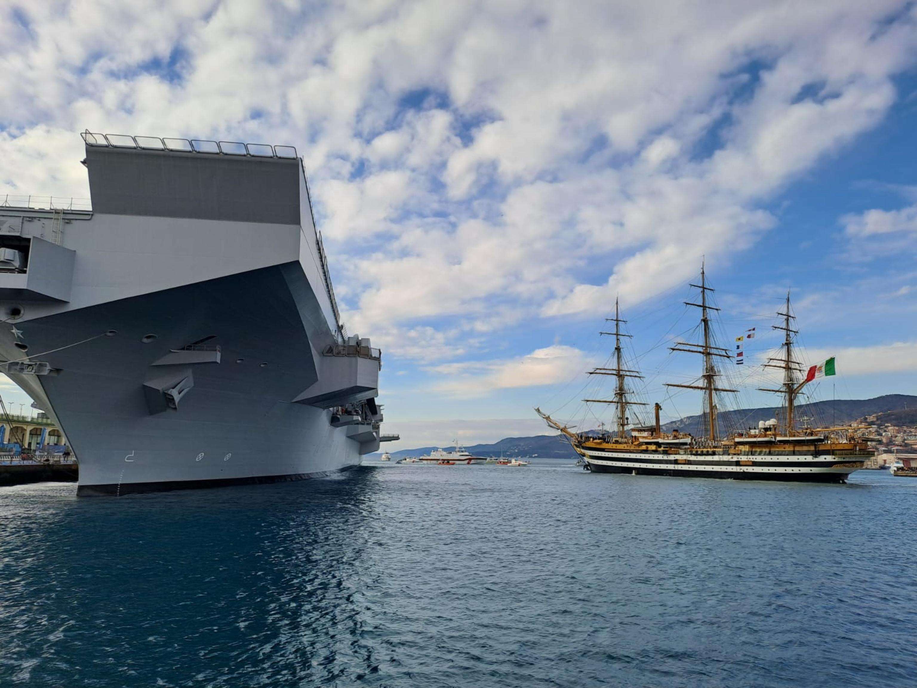 L’Amerigo Vespucci rientra a Trieste. Via a tre giorni di celebrazioni. In mare 1.333 imbarcazioni della 'Barcolana Special Edition'