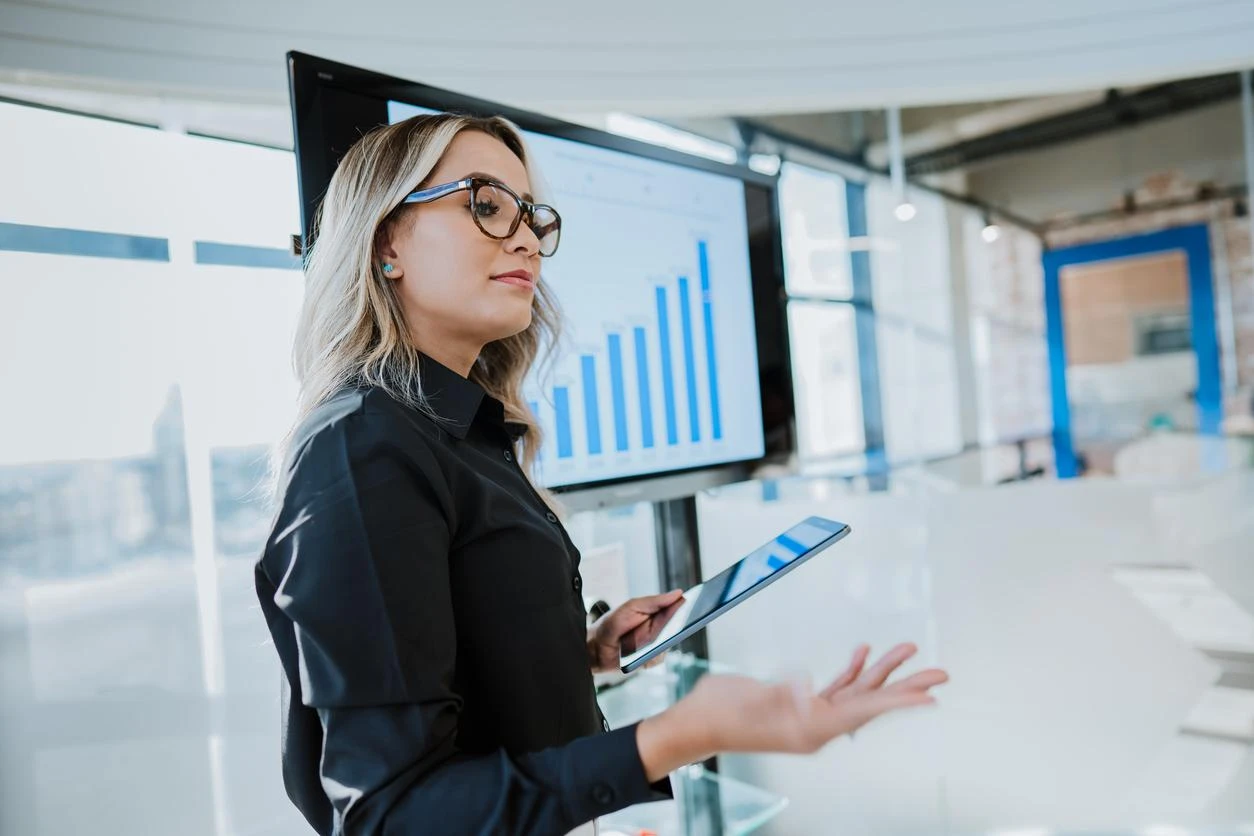Ora ChatGpt può navigare online e creare presentazioni PowerPoint