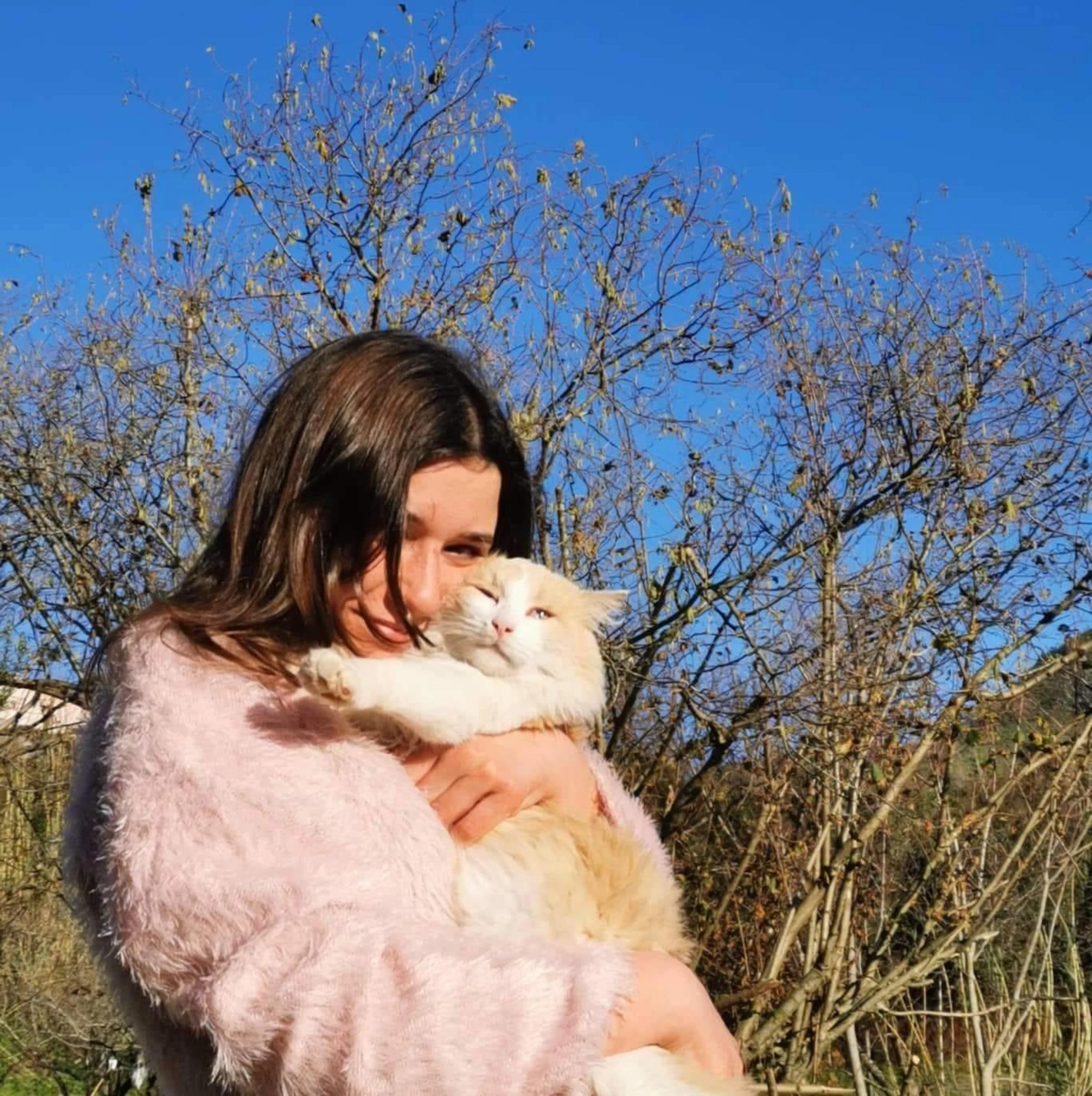 Ischia, il compagno tornò nel dirupo per soffocarla: Marta Maria fu vittima di femminicidio