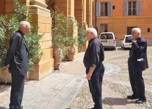 Zuppi torna a Bologna: 