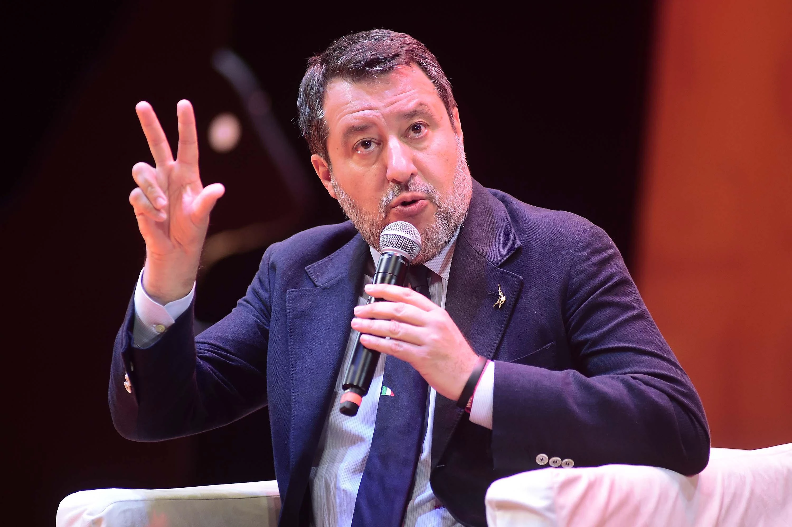 La battaglia per il terzo mandato: la Lega prende tempo, Forza Italia frena Salvini