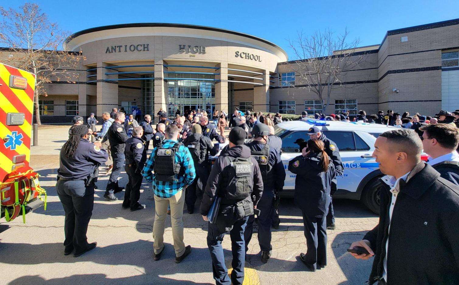 Studente spara al liceo. Una vittima a Nashville