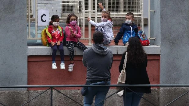 Médicos del Hospital Infanta Leonor investiga repercusión psicológica del confinamiento en los niños