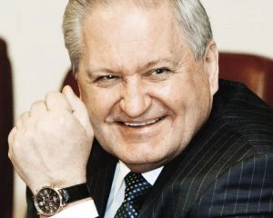Помер колишній віце-прем'єр України