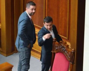 Зеленський шантажував Раду розпуском - Лерос про своє виключення