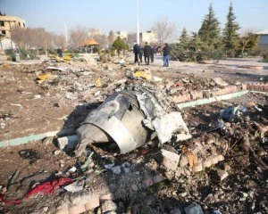 Франція отримала чорні скриньки літака МАУ, який збили біля Тегерану