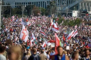 Назвали кількість учасників Маршу у Білорусі: цифри вражають