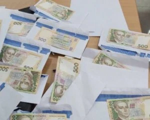 У Києві кандидат в депутати організував сітку підкупу виборців