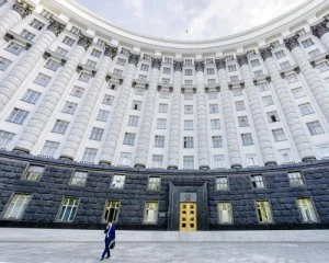 Кабмін звільнив керівників усіх органів містобудування