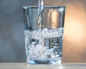 У Криму з кранів тече вода з аміаком - місцеві у шоці