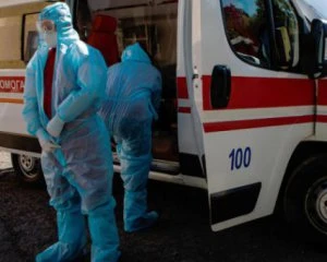 Коронавірус на Рівненщині: за добу двоє померли, майже 70 - інфіковані