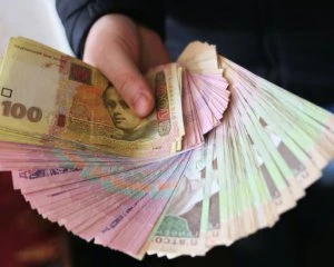 Від бармена до перекладача: яку роботу пропонують влітку
