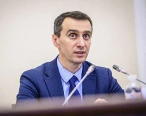 Майже половина хворих на коронавірус в Україні - молоді люди - Ляшко