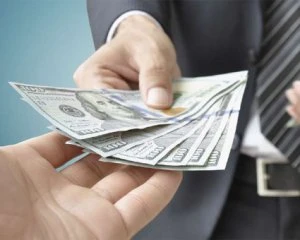 Відмовляти у позиці варто без будь-яких пояснень