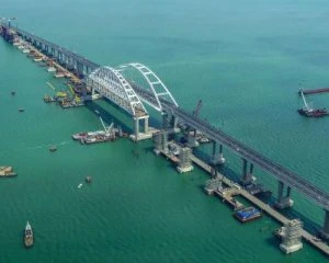 Швейцарія наклала нові санкції будівельникам мосту, а ЄС розширила обмеження