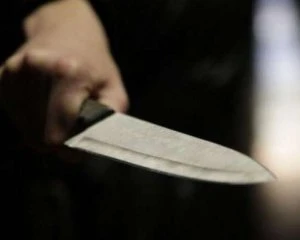 Не вирішили конфлікт: чоловік зарізав іноземця