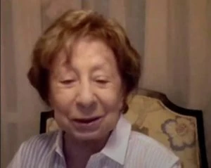 Ахеджакова відповіла на закиди про 
