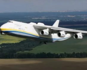 Дрон зняв, як здіймається в небо легендарна українська 