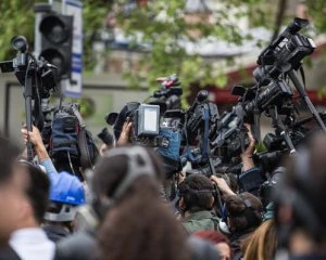 З початку року зафіксували 40 нападів на журналістів в Україні