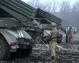Військові 40 хвилин подавляли активність окупантів