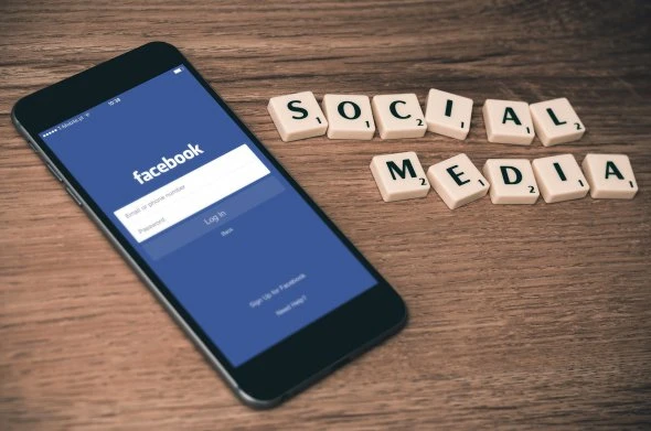 Facebook змінює дизайн