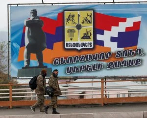 Росія завезла у Нагірний Карабах 