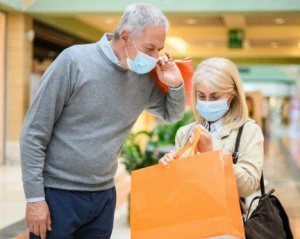 Для літніх людей вводять пріоритетні години в магазинах