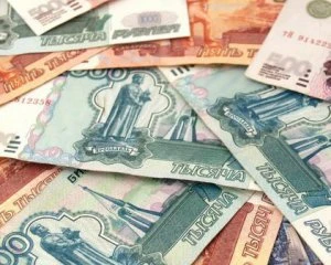 Рубль падає через можливі нові санкції проти Росії