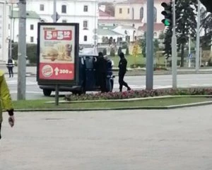 Протести в Білорусі: почалися затримання журналістів