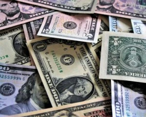 Курс долара рвонув угору