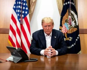Трамп відмовився від участі у дебатах через зміну формату