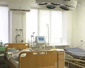 Лікарі боролися майже місяць: померла побита матір'ю 4-річна дівчинка