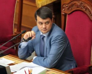 Рада розгляне відновлення е-декларування наступного пленарного тижня – Разумков