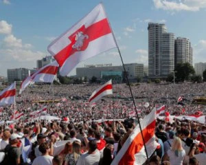 У Білорусі придумали штраф за прапори