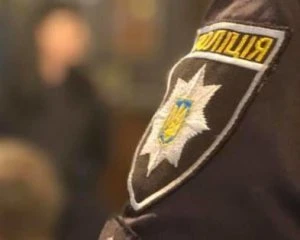 Жінка організувала розбійний напад на 70-річну матір