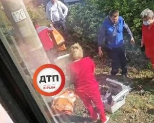 У руках тримала записку: під колесами поїзда загинула 14-річна дівчина