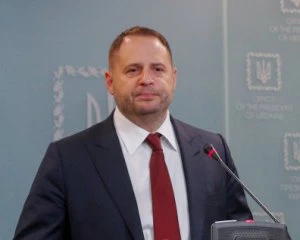 Єрмак розповів про кроки у стосунках з Білоруссю