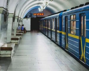 Директора метрополітену підозрюють у службовій недбалості на понад 250 млн грн