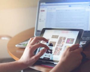 Покупки в інтернеті: як розпізнати продавців-шахраїв
