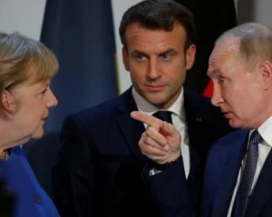 Меркель: 