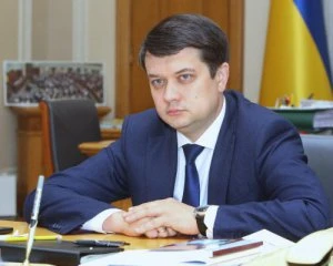 Зміни до постанови про місцеві вибори наразі неможливі - Разумков